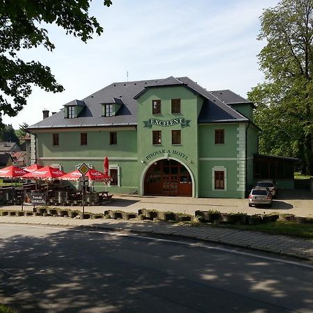 极品酒店 Rýmařov 外观 照片