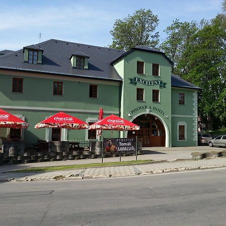 极品酒店 Rýmařov 外观 照片